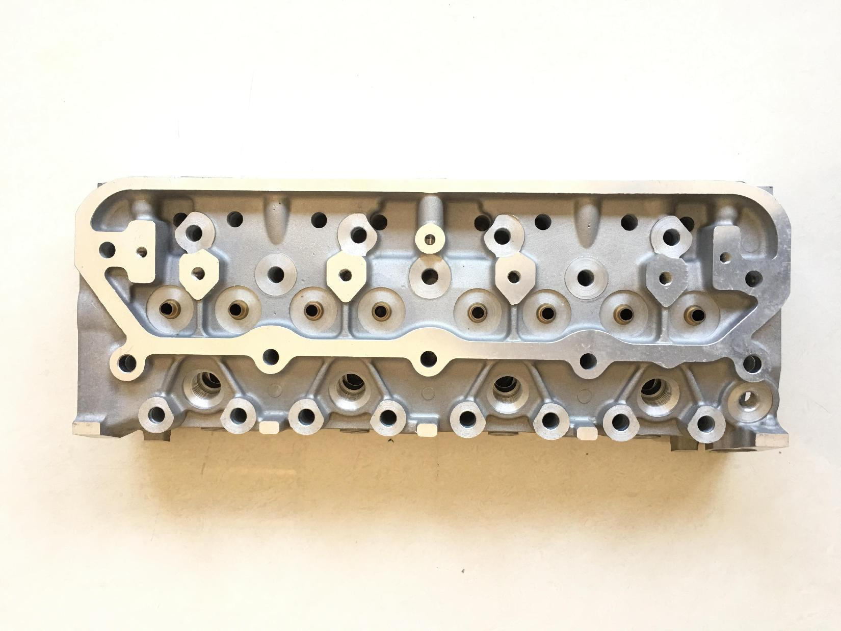 6190499 L908B024 Прочная замена головки блока цилиндров для Ford